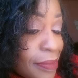 Meet your Posher, Cassandra